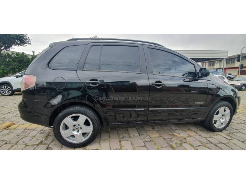 VOLKSWAGEN - SPACEFOX - 2009/2009 - Preta - R$ 31.900,00