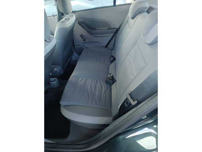 CHEVROLET - AGILE - 2013/2013 - Verde - R$ 34.900,00