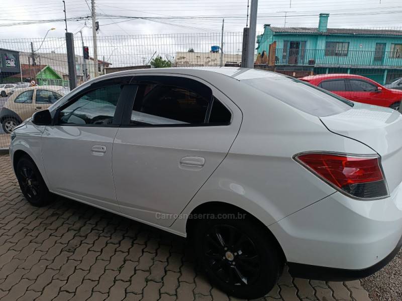 CHEVROLET - PRISMA - 2015/2015 - Branca - R$ 52.900,00