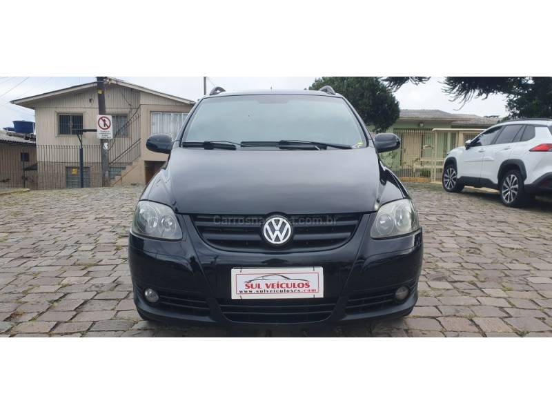 VOLKSWAGEN - SPACEFOX - 2009/2009 - Preta - R$ 31.900,00