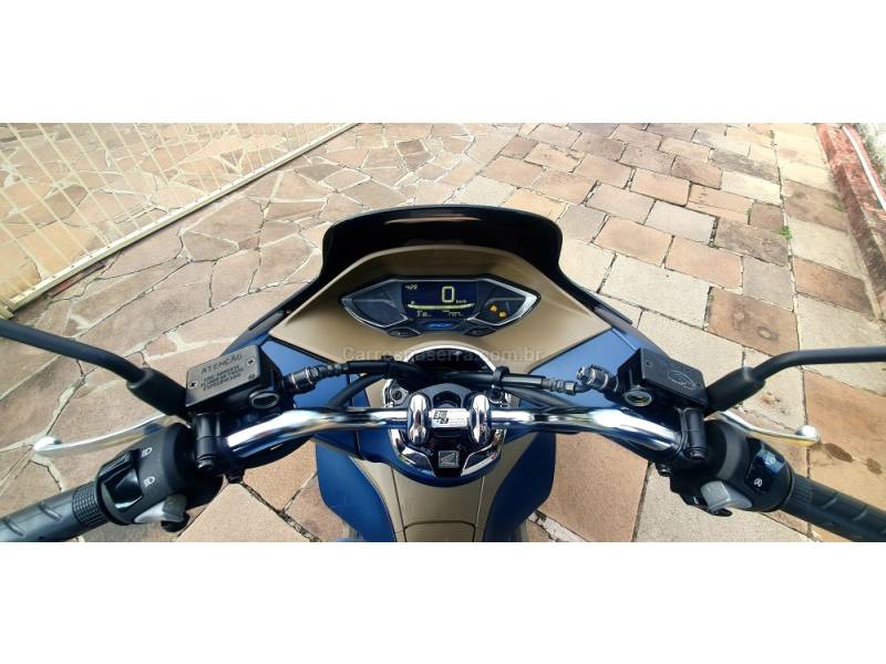 HONDA - PCX - 2024/2024 - Azul - R$ 21.900,00