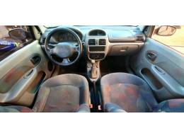 RENAULT - CLIO - 2002/2002 - Cinza - R$ 15.900,00