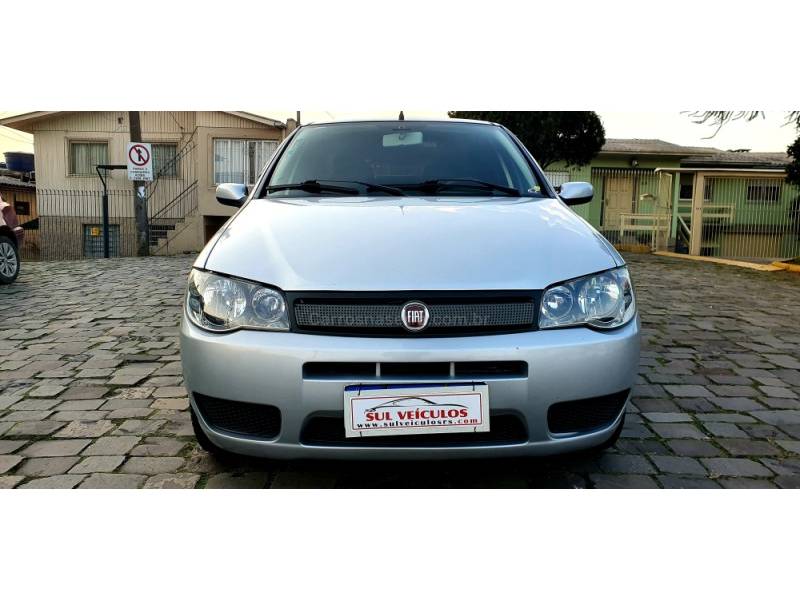 FIAT - SIENA - 2010/2010 - Prata - R$ 28.900,00