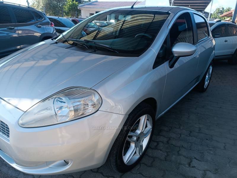 FIAT - PUNTO - 2008/2008 - Prata - R$ 31.900,00