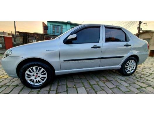 FIAT - SIENA - 2010/2010 - Prata - R$ 28.900,00