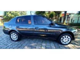 RENAULT - CLIO - 2002/2002 - Cinza - R$ 15.900,00