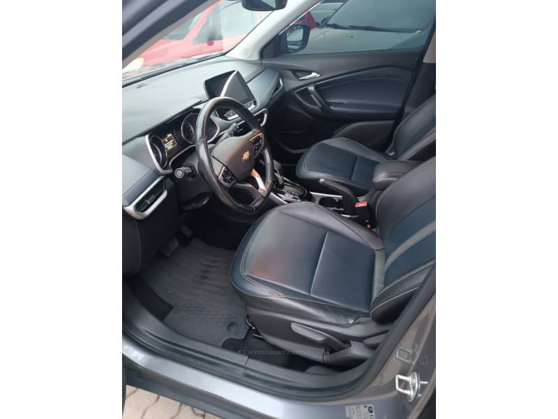 CHEVROLET - TRACKER - 2021/2022 - Cinza - R$ 113.900,00