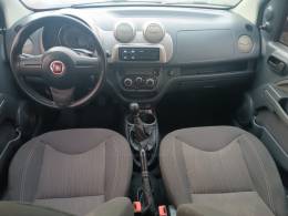 FIAT - UNO - 2010/2011 - Vermelha - R$ 34.800,00