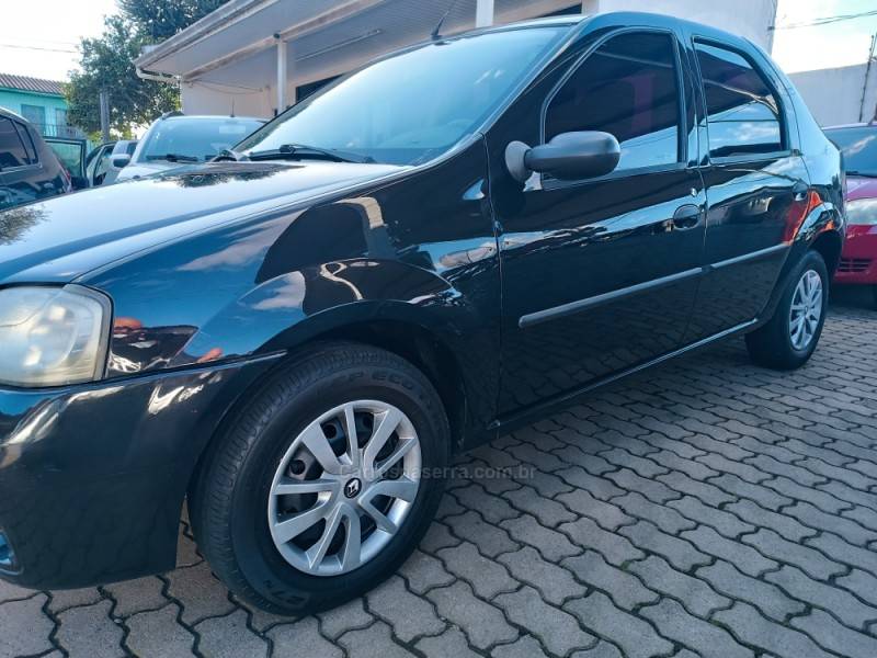 RENAULT - LOGAN - 2009/2009 - Preta - R$ 23.900,00