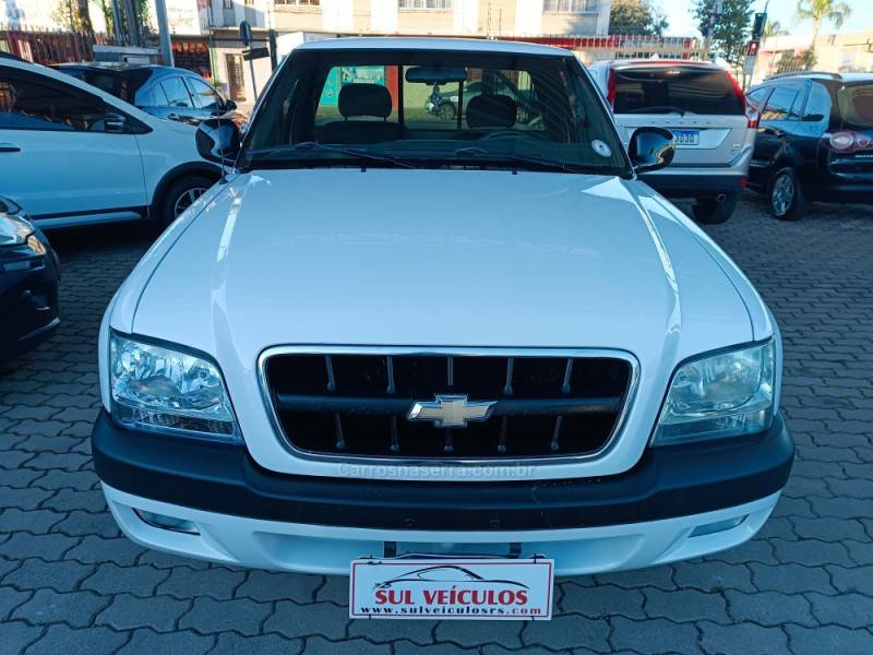 CHEVROLET - S10 - 2002/2002 - Branca - R$ 42.900,00
