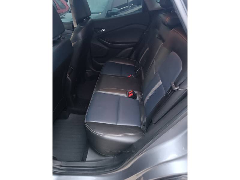 CHEVROLET - TRACKER - 2021/2022 - Cinza - R$ 113.900,00