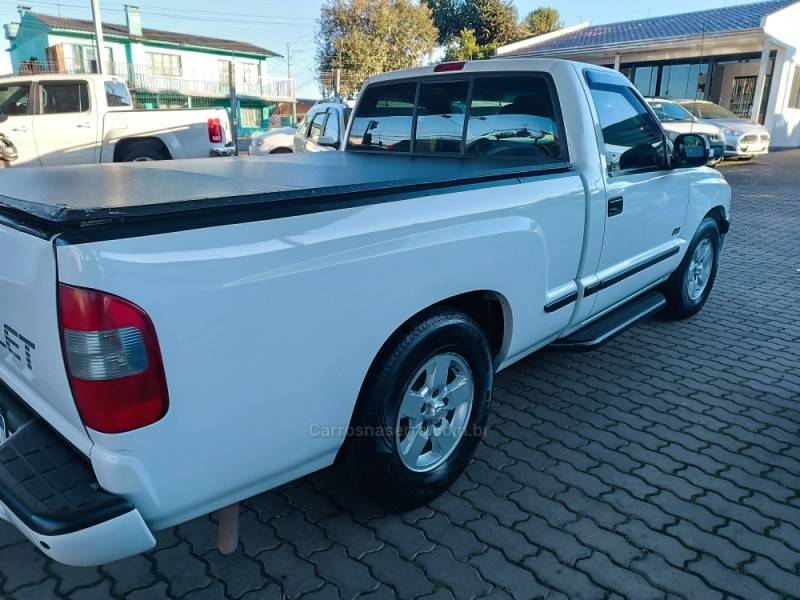 CHEVROLET - S10 - 2002/2002 - Branca - R$ 42.900,00