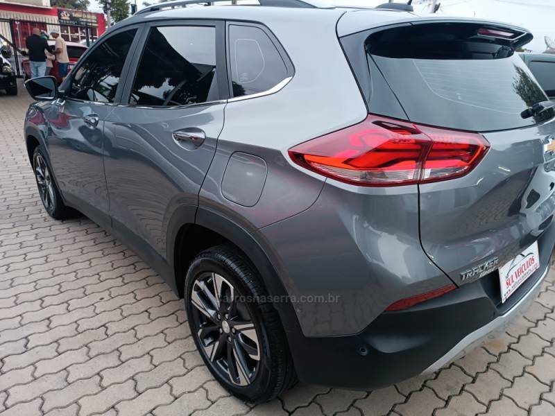 CHEVROLET - TRACKER - 2021/2022 - Cinza - R$ 113.900,00
