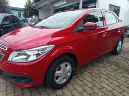 CHEVROLET - ONIX - 2013/2013 - Vermelha - R$ 41.900,00