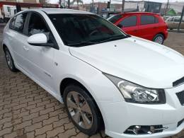 CHEVROLET - CRUZE - 2012/2013 - Branca - R$ 55.900,00